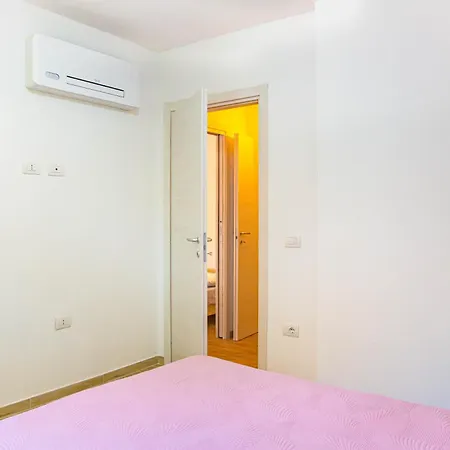 Apartman Casa Silvia Marina - *